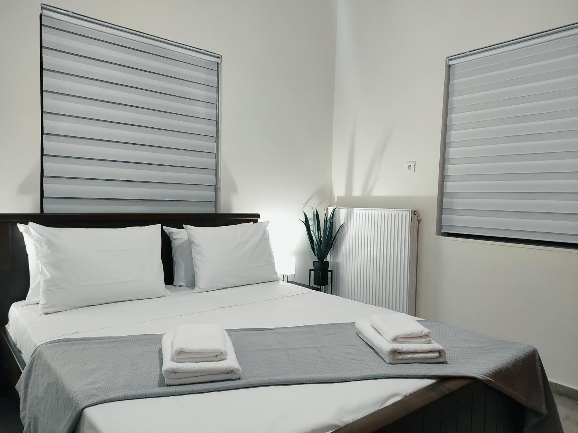 Mosaic House Apartment