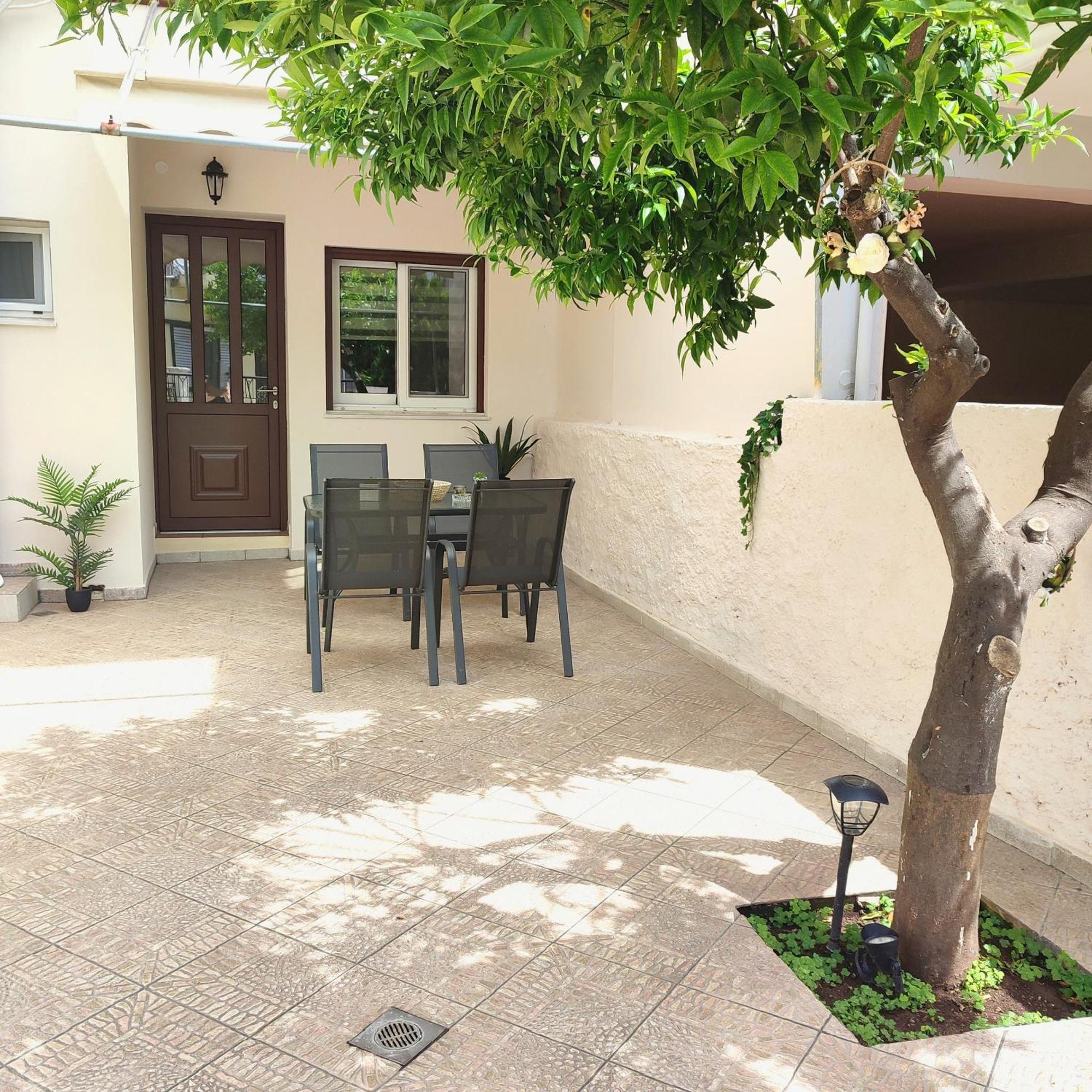 Mosaic House Apartment *